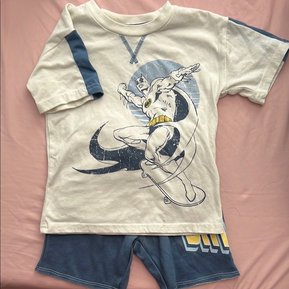 Batman Skateboarding Graphic Tee/Shorts Set